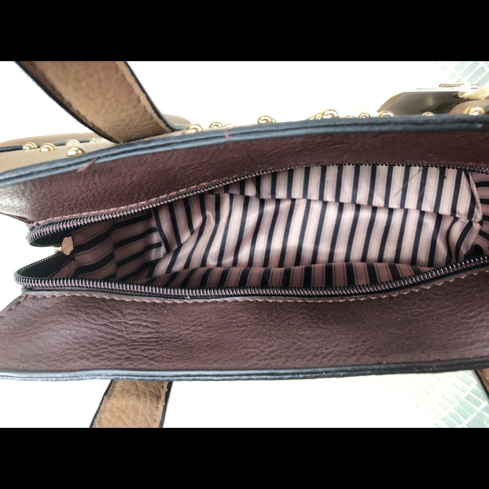 Handbag - Picture 4 of 4